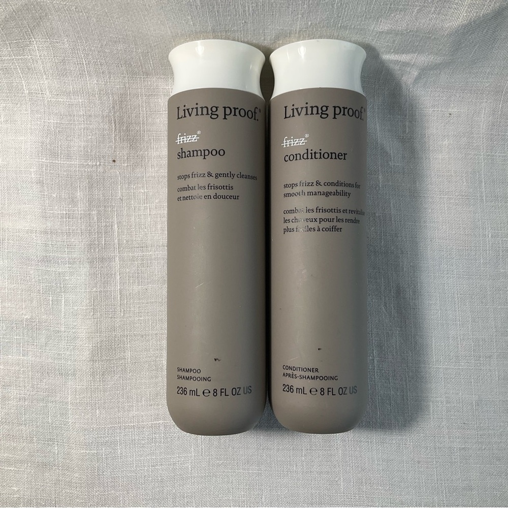 Living Proof Frizz Shampoo and Conditioner Set